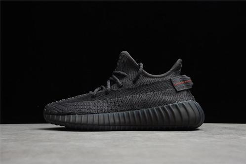 Yeezy 350V2 Black | Alle maten en kleuren | Lagere prijzen !, Kleding | Heren, Schoenen, Nieuw, Zwart, Ophalen of Verzenden