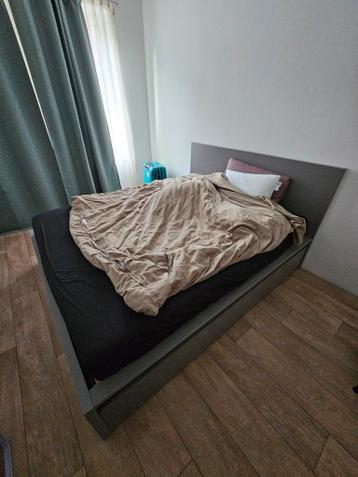IKEA Malm bed 160x200 + matras - afbeelding 4 IKEA Malm bed 160x200 + matras - afbeelding 4