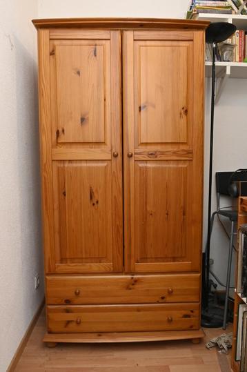 Massief grenen kast voor klusser