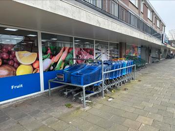 Groot supermarkt pand te huur! Ideaal voor hergebruik!