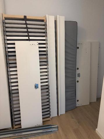 IKEA MALM bed 140x200 - afbeelding 2 IKEA MALM bed 140x200 - afbeelding 2