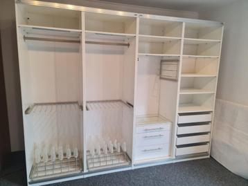 Kledingkast ikea pax 3.00m (4x75cm). Leveren en monteren mgl - afbeelding 2 Kledingkast ikea pax 3.00m (4x75cm). Leveren en monteren mgl - afbeelding 2