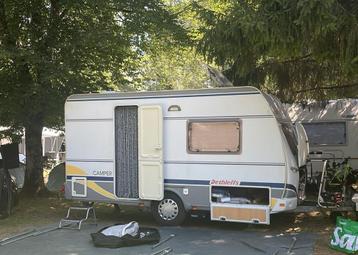 Dethleffs Camper 395HK - Compacte en complete caravan