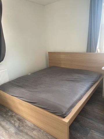 IKEA MALM Bed 180200 with Mattress – €200 - afbeelding 6 IKEA MALM Bed 180200 with Mattress – €200 - afbeelding 6