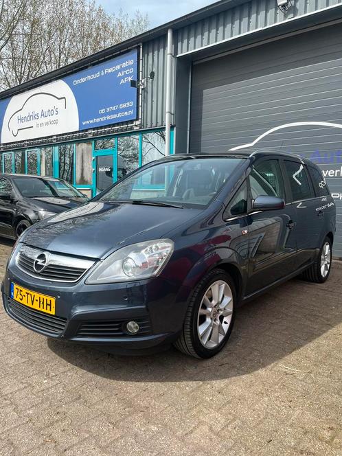 Opel Zafira 2.2 Automaat 2007 Grijs 7 pers, Auto's, Opel, Bedrijf, Zafira, ABS, Airbags, Airconditioning, Alarm, Bochtverlichting