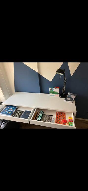 IKEA Bestå Burs witte tafel 120x140cm - afbeelding 2 IKEA Bestå Burs witte tafel 120x140cm - afbeelding 2