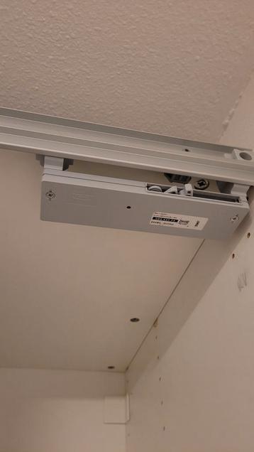 Ikea Pax Schuifdeuren wit 2 stuks (200x236) met softclose - afbeelding 2 Ikea Pax Schuifdeuren wit 2 stuks (200x236) met softclose - afbeelding 2