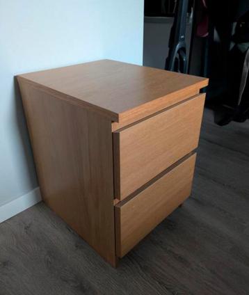 IKEA Malm nachtkastje - afbeelding 2 IKEA Malm nachtkastje - afbeelding 2