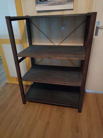 Ikea Ivar boekenrek - afbeelding 2 Ikea Ivar boekenrek - afbeelding 2