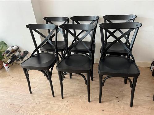 Houten caféstoelen zwart (6 beschikbaar), Huis en Inrichting, Stoelen, Zo goed als nieuw, Vijf, Zes of meer stoelen, Hout, Zwart