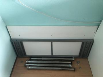 Verstelbaar Bureau Ikea (GALANT) 120 x 60 cm - afbeelding 9 Verstelbaar Bureau Ikea (GALANT) 120 x 60 cm - afbeelding 9