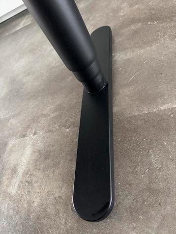 IKEA Bekant Zit-Sta Bureau Elektrisch - Zwart - afbeelding 4 IKEA Bekant Zit-Sta Bureau Elektrisch - Zwart - afbeelding 4