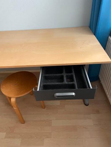 Bureau Ikea Galant 160 * 80 cm. - afbeelding 2 Bureau Ikea Galant 160 * 80 cm. - afbeelding 2