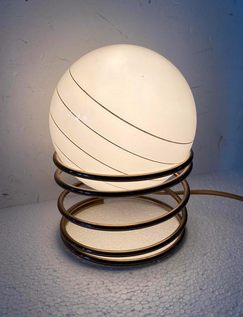 Messing spiraal lamp van Massive , 80’s , 2 in voorraad, Huis en Inrichting, Lampen | Tafellampen, Gebruikt, Minder dan 50 cm