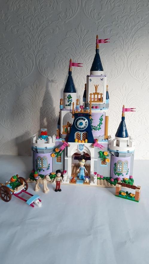 Lego Disney princess 41154 Assepoesters droomkasteel, Kinderen en Baby's, Speelgoed | Duplo en Lego, Zo goed als nieuw, Ophalen of Verzenden