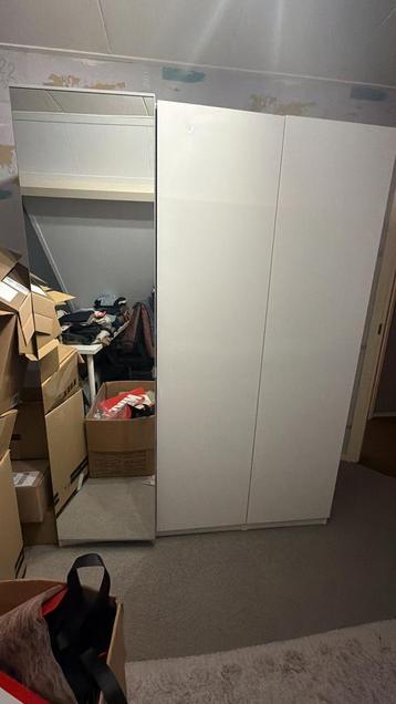 Kast met spiegel gratis ophalen