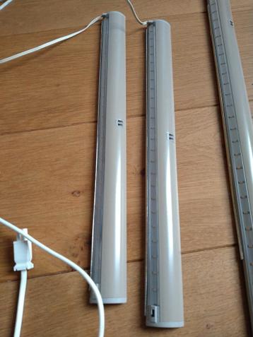 IKEA PAX Komplement kast verlichting - afbeelding 3 IKEA PAX Komplement kast verlichting - afbeelding 3