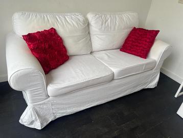 IKEA bank EKTORP 2 personen + IKEA poef - afbeelding 3 IKEA bank EKTORP 2 personen + IKEA poef - afbeelding 3