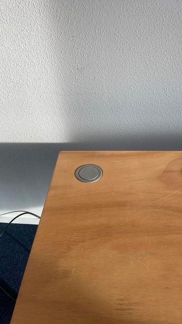 Ikea Bekant zit-sta bureau, eletrisch verstelbaar, 4 stuks - afbeelding 4 Ikea Bekant zit-sta bureau, eletrisch verstelbaar, 4 stuks - afbeelding 4