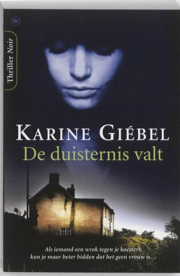 Karine Giébel- De Duisternis Valt