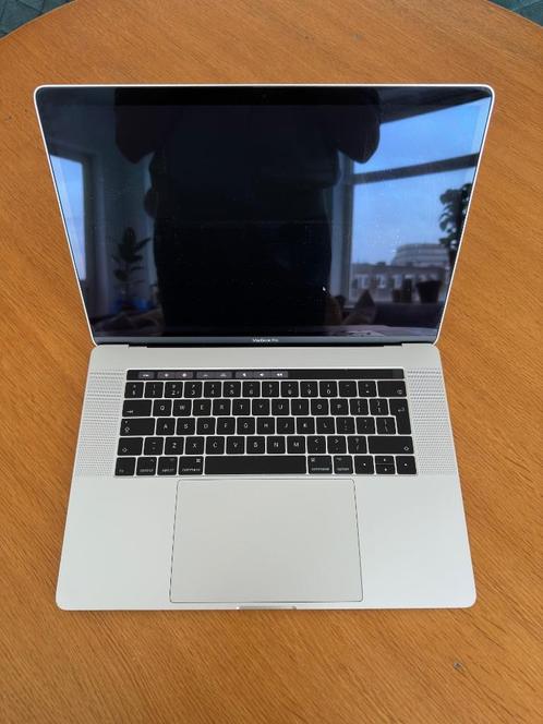 MacBook Pro 15 inch - Zilver, Computers en Software, Apple Macbooks, Gebruikt, MacBook Pro, 15 inch, 2 tot 3 Ghz, 256 GB, 16 GB