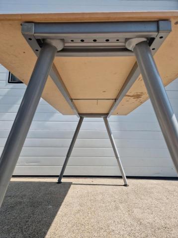 7 x Ikea Galant bureaus kantoor tafels hout metaal - afbeelding 6 7 x Ikea Galant bureaus kantoor tafels hout metaal - afbeelding 6