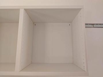 Besta (Ikea) Witte Wandkast met 2 Vakken - afbeelding 2 Besta (Ikea) Witte Wandkast met 2 Vakken - afbeelding 2