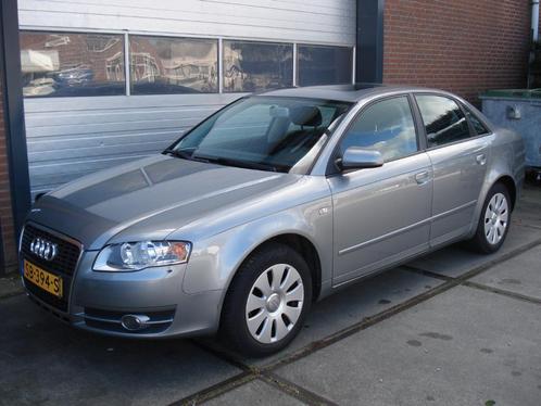 Audi A4 2.0 2005 Grijs, Auto's, Audi, Particulier, A4, Airbags, Airconditioning, Alarm, Boordcomputer, Centrale vergrendeling