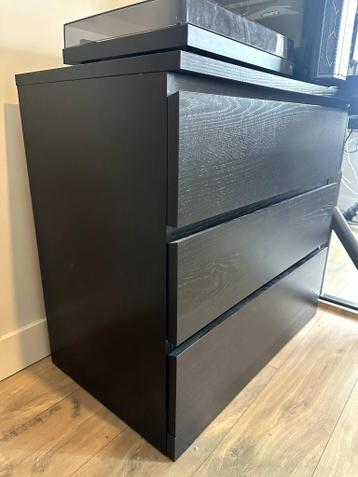 Zwarte MALM 3 ladekast (IKEA) - afbeelding 2 Zwarte MALM 3 ladekast (IKEA) - afbeelding 2