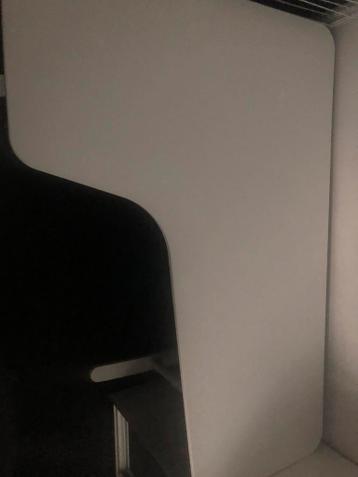 Ikea verstelbaar Bekant hoekbureau wit - afbeelding 2 Ikea verstelbaar Bekant hoekbureau wit - afbeelding 2