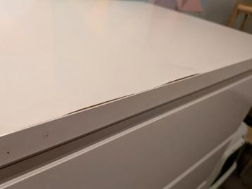 Malm kast met 6 laden - waterschade - afbeelding 3 Malm kast met 6 laden - waterschade - afbeelding 3