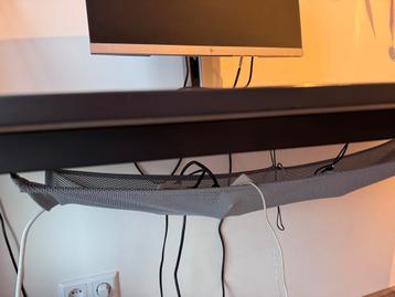 Ikea Bekant Hoekbureau Zwart met Accessoires - afbeelding 5 Ikea Bekant Hoekbureau Zwart met Accessoires - afbeelding 5