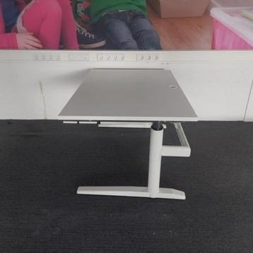 Palmberg bureau met slinger en kabelgoot 120x80 cm, 20stuks - afbeelding 8 Palmberg bureau met slinger en kabelgoot 120x80 cm, 20stuks - afbeelding 8