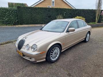 Jaguar S-Type 4.0 V8 AUT Bjr.2000 NIEUWE APK Inr. Mog.