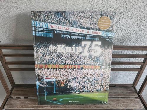 Feyenoord boek de Kuip 75 Nieuw in folie, Verzamelen, Sportartikelen en Voetbal, Nieuw, Boek of Tijdschrift, Feyenoord, Ophalen of Verzenden