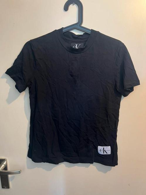 Leuk dames t-shirt van Calvin Klein, Kleding | Dames, T-shirts, Zo goed als nieuw, Maat 36 (S), Zwart, Korte mouw, Ophalen of Verzenden