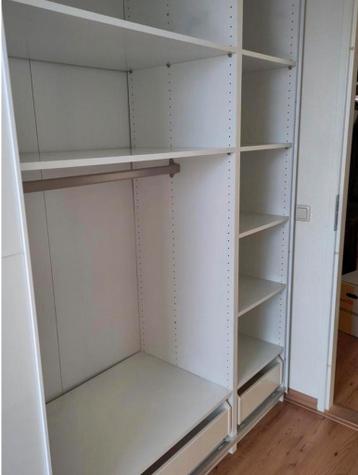 IKEA PAX kast 300 cm Anstad hoogglans schuifdeuren,compleet - afbeelding 5 IKEA PAX kast 300 cm Anstad hoogglans schuifdeuren,compleet - afbeelding 5