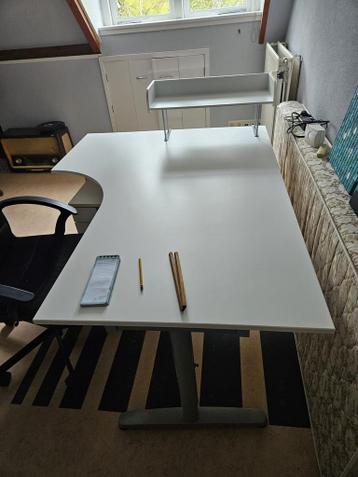 Ikea Galant bureau plus ladenblok - afbeelding 4 Ikea Galant bureau plus ladenblok - afbeelding 4