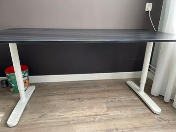 IKEA Bekant bureau zwart (160 cm x 80 cm) - afbeelding 3 IKEA Bekant bureau zwart (160 cm x 80 cm) - afbeelding 3