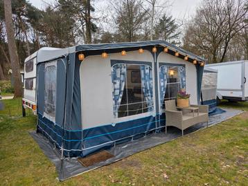 LMC Münsterland caravan met 5 slaapplaatsen! voortent +erker