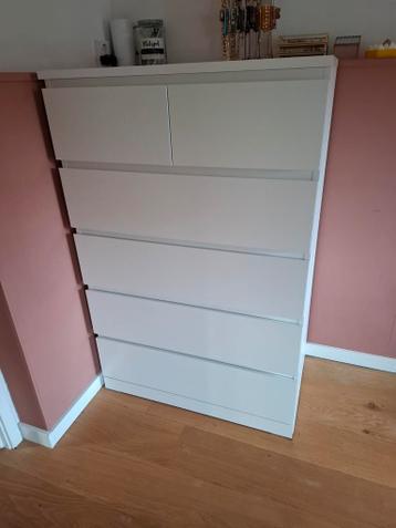 Ikea Malm Kast met 6 lades - afbeelding 1 Ikea Malm Kast met 6 lades - afbeelding 1