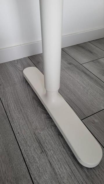 Ikea Bekant Bureau - Zo Goed Als Nieuw! - afbeelding 3 Ikea Bekant Bureau - Zo Goed Als Nieuw! - afbeelding 3