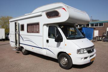 Dethleffs Globetrotter 7 sl pl (stapelbed) 2.8 TD weinig km