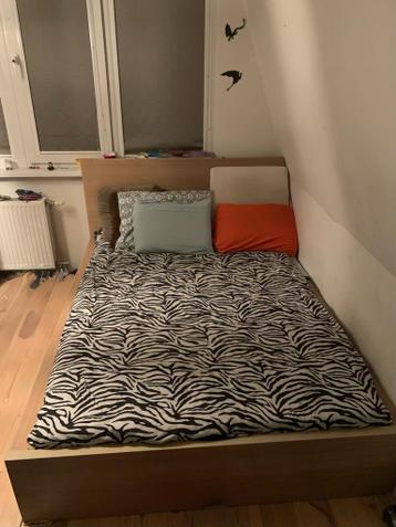 IKEA Malm bed met lattenbodem - Gebruikt - afbeelding 4 IKEA Malm bed met lattenbodem - Gebruikt - afbeelding 4