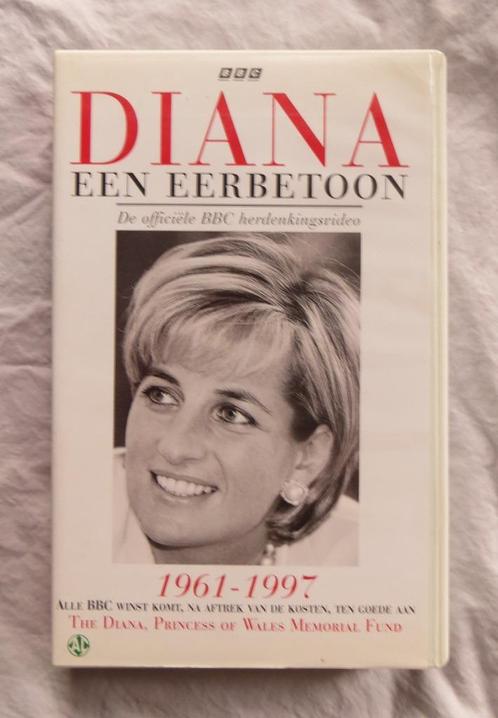 VHS - Diana, een eerbetoon, 1961-1997, Cd's en Dvd's, VHS | Documentaire, Tv en Muziek, Zo goed als nieuw, Documentaire, Alle leeftijden