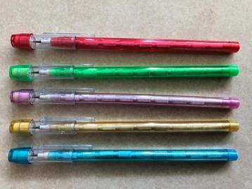 Set van 5 potloden met gum, nieuw. 2 sets.