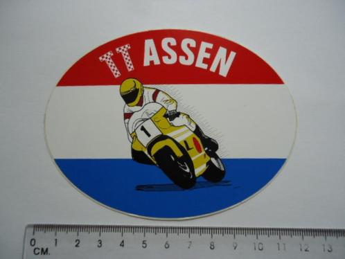 sticker TT ASSEN motorrace retro nl vlag nederland racing, Verzamelen, Stickers, Zo goed als nieuw, Overige typen, Verzenden