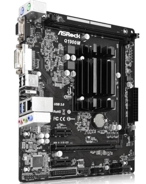 ASRock Q1900M onboard Quad-Core CPU, Computers en Software, Moederborden, Zo goed als nieuw, AMD, DDR3, Ophalen of Verzenden