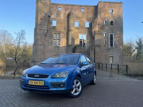 Ford Focus Wagon 1.6-16V Futura Trekhaak, Cruise,, Auto's, Ford, Bedrijf, Focus, ABS, Airbags, Airconditioning, Boordcomputer