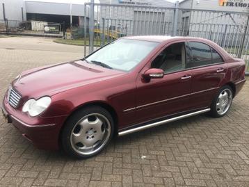 Mercedes C klasse W203 Sidebars recht